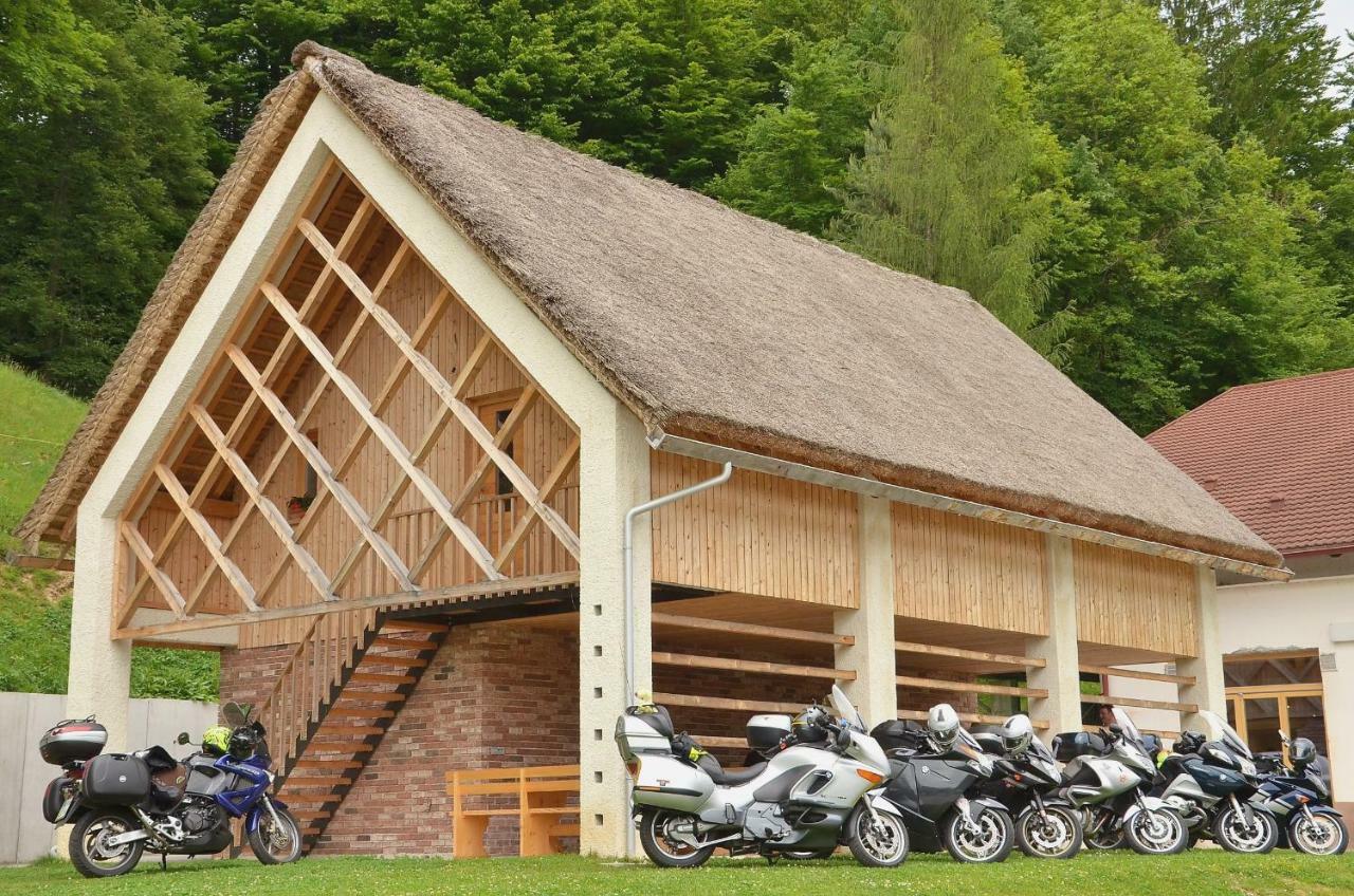 Farm Stay Zurej Šentjur Екстериор снимка